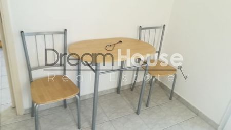 Studio/Γκαρσονιέρα για ενοικίαση Μποζαΐτικα (Πάτρα) - Photo 4