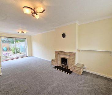 2 bedroom semi-detached house to rent - Photo 6