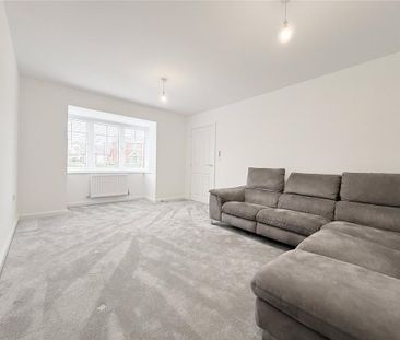 5 bedroom detached house to rent - Photo 1