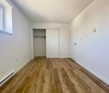 2-bedroom, 1-bathroom unit located at 388 Park Ave East #104 for re... - Photo 6