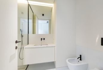 2 Bedroom Apartment with a view, Largo do Rato, Lisboa