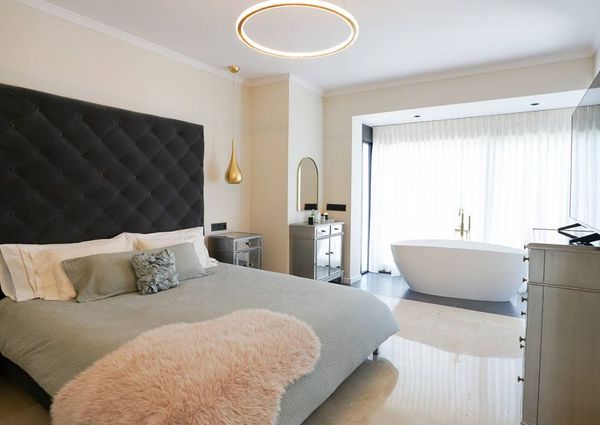 6 bedroom luxury Villa for rent in Benahavís, Spain