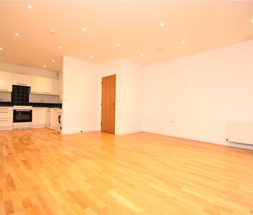 Waterside Marina, Brightlingsea, Colchester, Essex, CO7 0GE - Photo 3