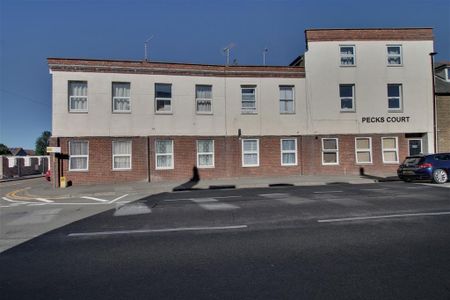 1 bedroom apartment to rent - Photo 4