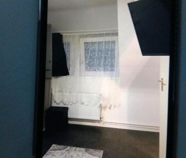 3 zimmer warm miete 1200 euro nur 2 monate - Foto 1