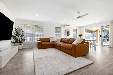 Contemporary Comfort in a Family-Friendly Location - Photo 2