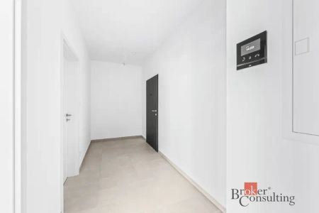 Pronájem bytu 2+kk 62 m - Fotografie 3