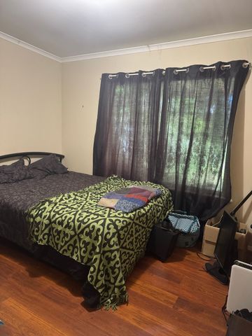 Edwardstown - Photo 2