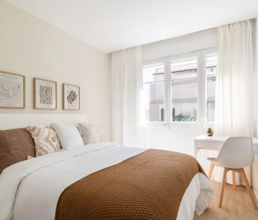 Carrer dOrient, L'Hospitalet de Llobregat, Catalonia 08904 - Photo 3