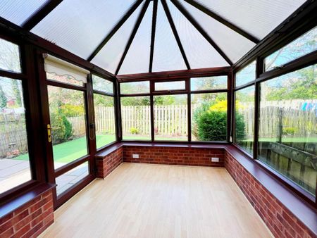 3 bedroom semi-detached house to rent - Photo 3