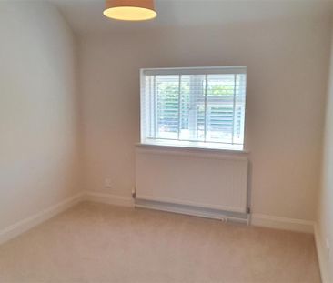 3 bedroom house to rent - Photo 3