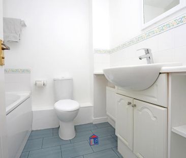 2 bedroom terraced house to rent - Photo 6