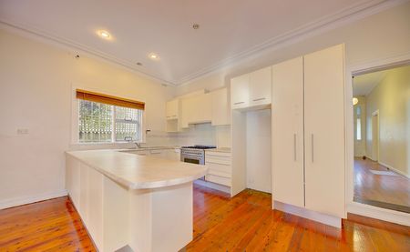 11 Douglas Street, Randwick NSW 2031 - House For Rent | Domain - Photo 2