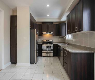 For Lease - 5 Sprucewood Road, Brampton, Ontario - Photo 5