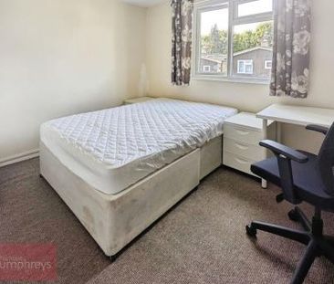 Aldykes, Hatfield, AL10 - Photo 2