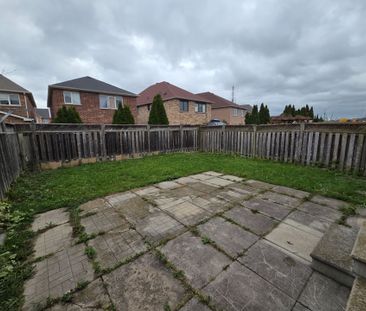 For Lease - 4859 Marble Arch Mews, Mississauga, Ontario - Photo 3