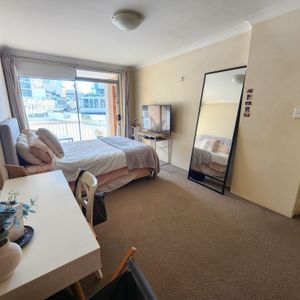 Bondi Junction - Photo 2