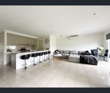 32 Linden Drive, Keysborough, Vic 3173 - Photo 6