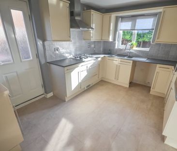 Nazareth House Lane, Widnes, WA8 8UE - Photo 2