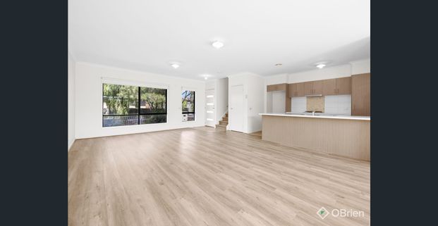 Townhouse Living in a Prime Location! - Photo 1