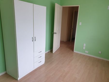 UPPER RICCARTON – 5 BEDROOM, 2 BATHROOM - Photo 3