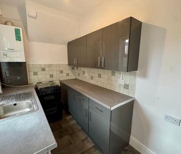 Linden Road, Smethwick, West Midlands - Photo 1