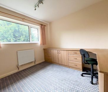 4 bedroom detached house to rent - Photo 1