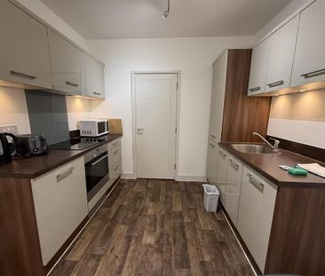 1 bedroom flat to rent - Photo 6