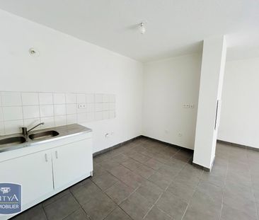 Location Appartement 3 pièces 64m² PORT ST LOUIS DU RHONE 13230 - Photo 4