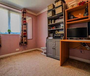 3 bedroom semi-detached house to rent - Photo 6