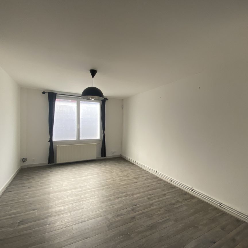 MAISON T3 NON MEUBLÉE AVEC COURETTE- QUARTIER SAINT HONORÉ - Photo 1