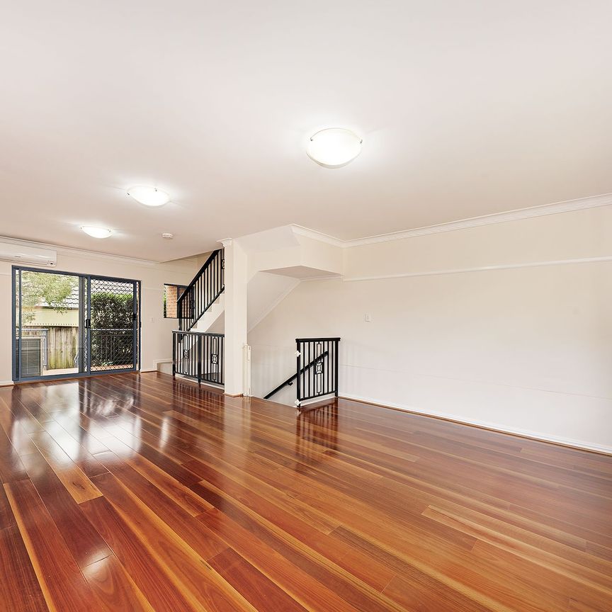 18/557-561 Mowbray Road, Lane Cove North. - Photo 1