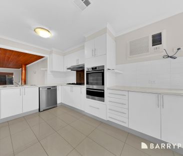 Prime Location, Perfect Home! - Photo 5