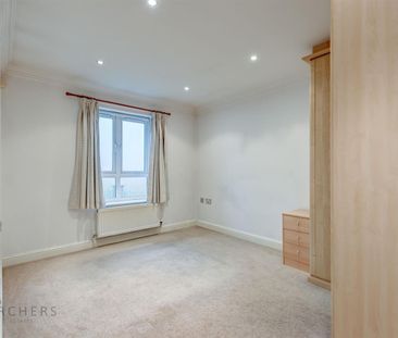 Northfield Court, Sheffield, Sheffield - Photo 3