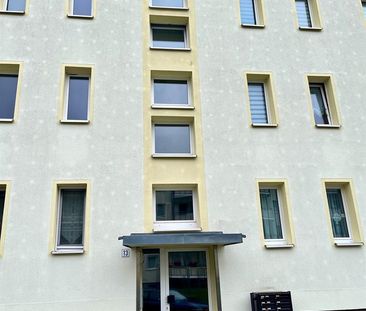 Große 2-Raum-Wohnung mit 60,5 m² im Dachgeschoss - Photo 6