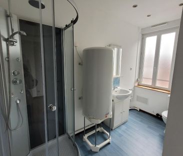 Location Appartement 1 pièce 29m² ANZIN 59410 - Photo 4