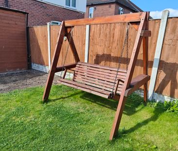 3 bedroom semi-detached house to rent - Photo 5