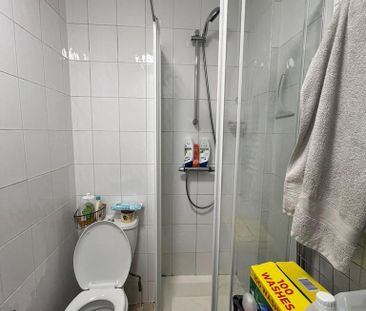 Studio to rent - Photo 6