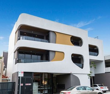 G04/15 Small Street, Hampton VIC 3188 - Apartment For Rent | Domain - Photo 3