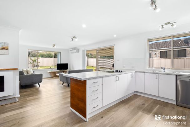 Family Haven in Corlette - 4-bedroom family sized home near the beach - Photo 1