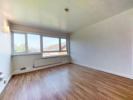 3 bedroom apartment to rent - Photo 5