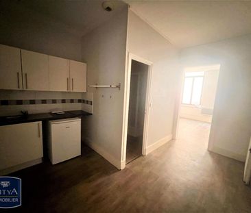 Location Appartement 1 pièce 28m² LILLE 59000 - Photo 2
