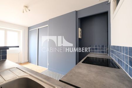 Location Appartement 3 pièces 78m² ST ETIENNE 42000 - Photo 3
