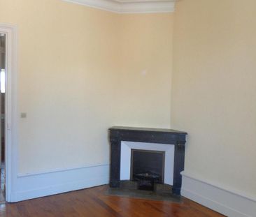Location Appartement 3 pièces 61m² VILLEFRANCHE SUR SAONE 69400 - Photo 5