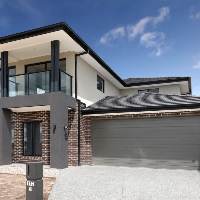 Brand New Double-Story Family Home – Practicality and Convenience in a Prime Location - Photo 1