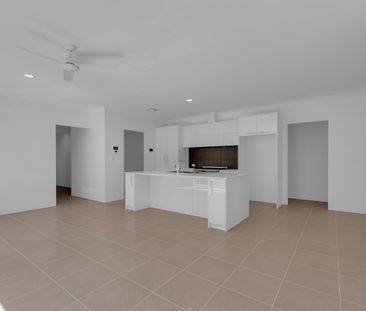 Four Bedroom Family Home in Baldivis - Photo 4