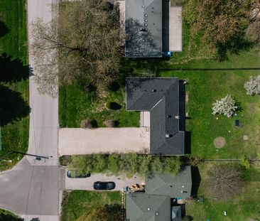 For Lease - 365 Sandhurst Drive Unit# Main, Oakville, Ontario - Photo 2