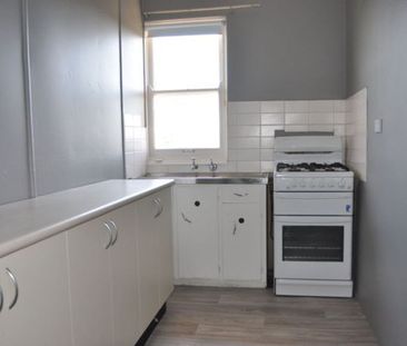 Low-Maintenance Apartment Living - Photo 3