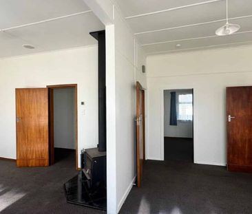 Ever so Central and Spacious. - Photo 1