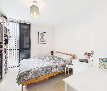 The Boulevard, Crawley, West Sussex, RH10 - Photo 6